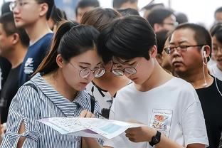 图片报：穆勒想再踢一年，若续约他希望不降薪&转会想去欧冠球队